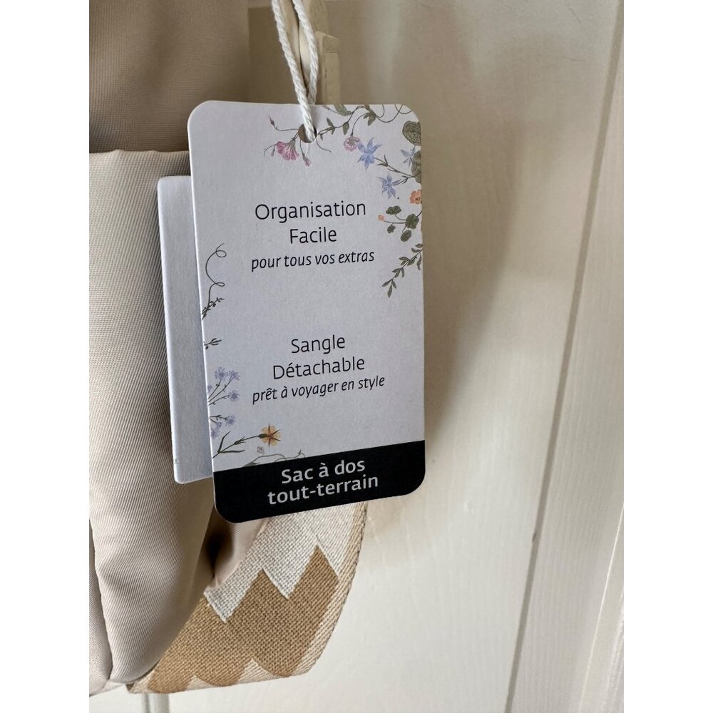 New Haute Hippie Off White On the Go Backpack W Adjustable Straps & Gold Accents - Picture 4 of 16